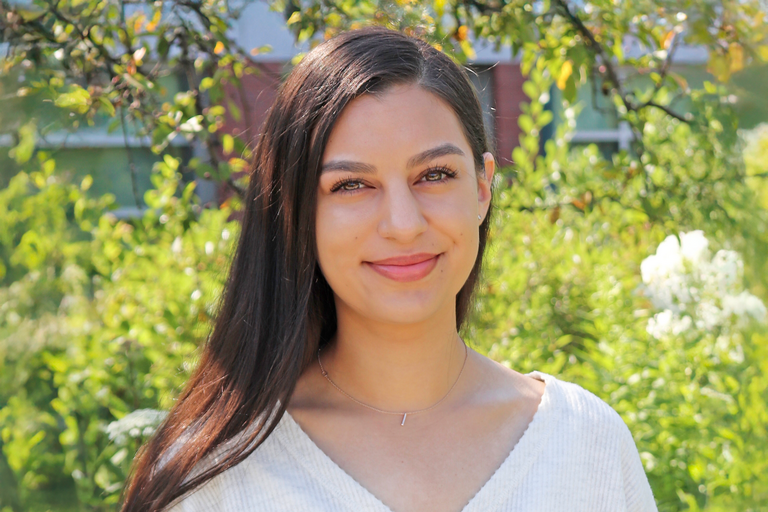 Headshot of Bianca Ramos