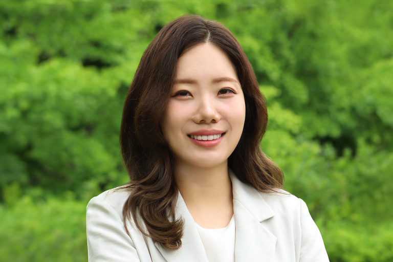 Headshot of Minjee Keh