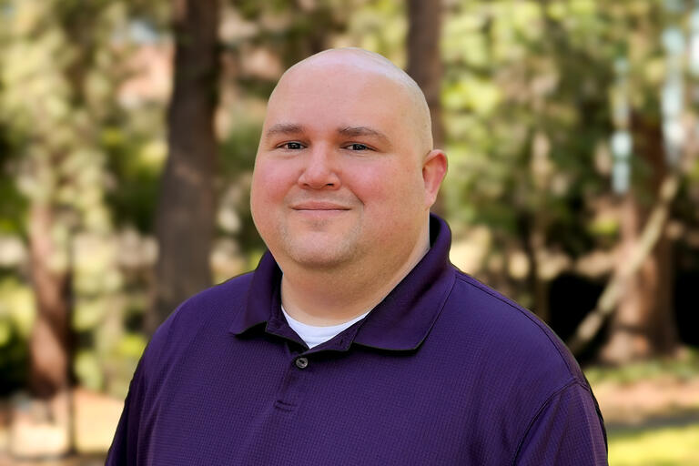 Headshot of Aaron Near