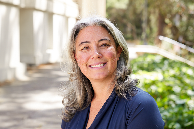 Headshot of Wendy Wiegmann